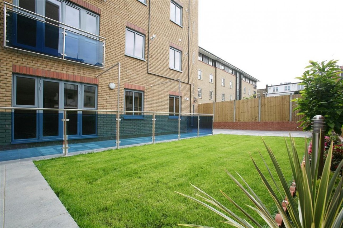 Images for Vibeca Apartments, Chicksand Street, Spitalfields, London EAID:6a0eb5e1f7ec2ab39e5f31507930d009 BID:1