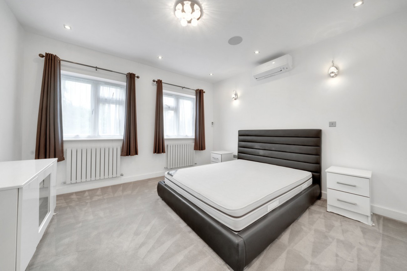 Images for Saddlescombe Way, London EAID:6a0eb5e1f7ec2ab39e5f31507930d009 BID:1