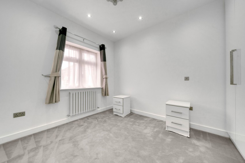 Images for Saddlescombe Way, London