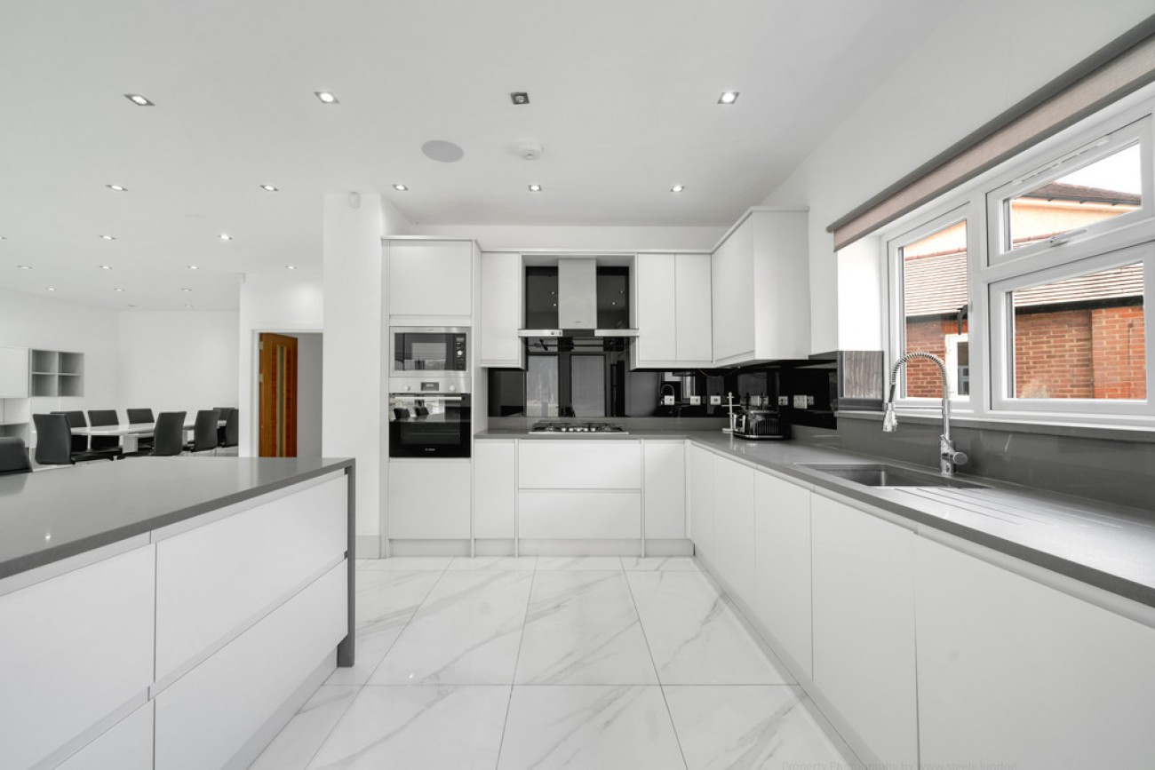 Images for Saddlescombe Way, London EAID:6a0eb5e1f7ec2ab39e5f31507930d009 BID:1