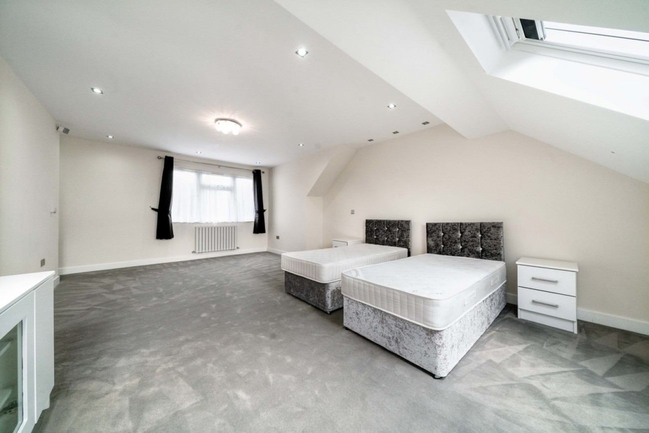 Images for Saddlescombe Way, London EAID:6a0eb5e1f7ec2ab39e5f31507930d009 BID:1