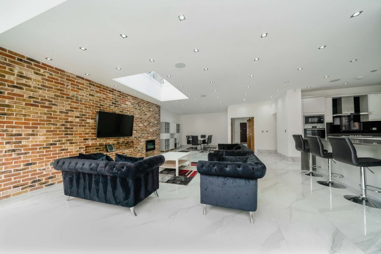 Images for Saddlescombe Way, London EAID:6a0eb5e1f7ec2ab39e5f31507930d009 BID:1