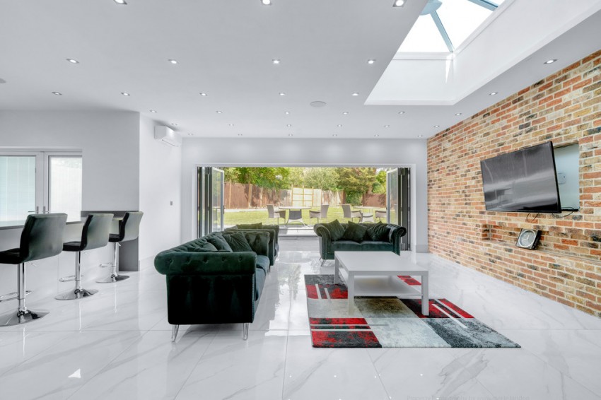 Images for Saddlescombe Way, London