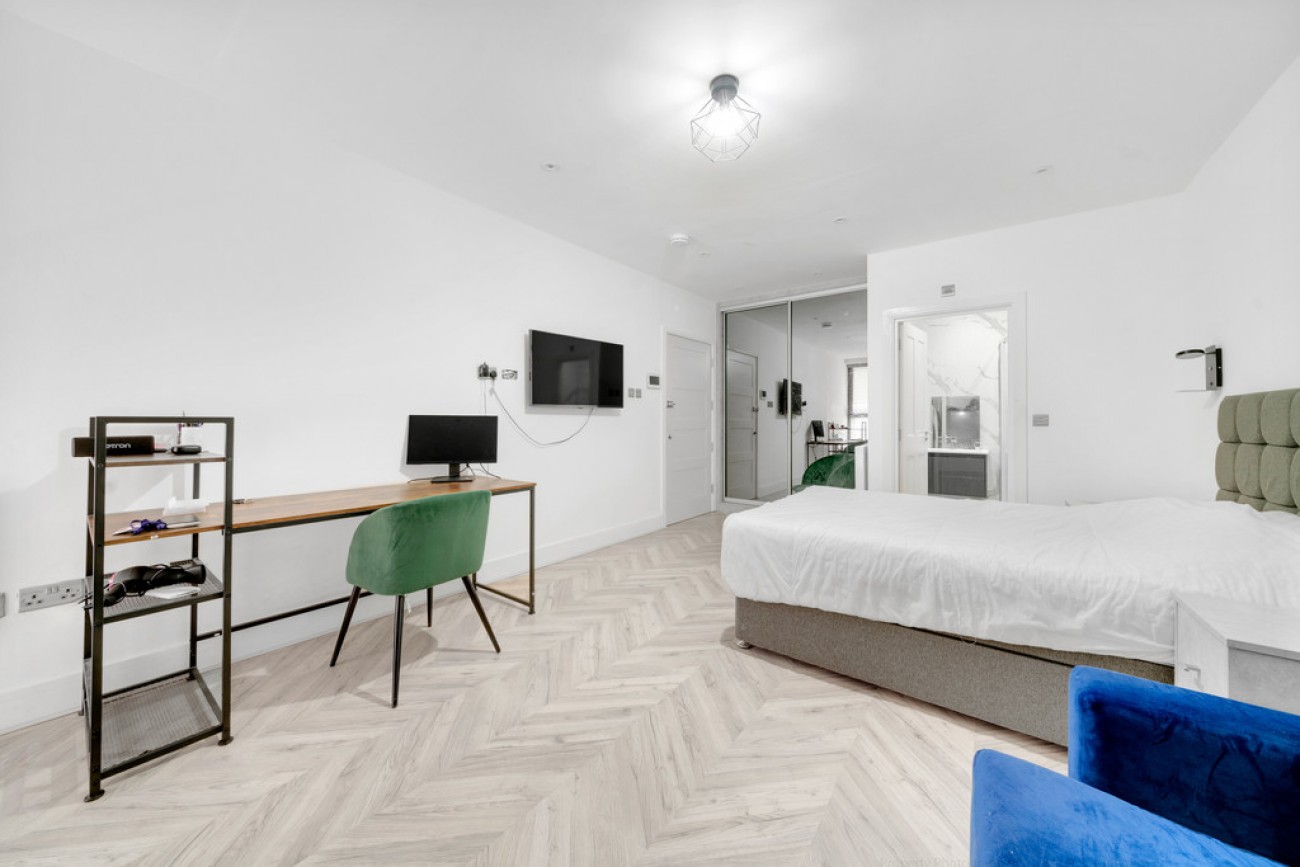 Images for Cardigan Road, Bow, London EAID:6a0eb5e1f7ec2ab39e5f31507930d009 BID:1