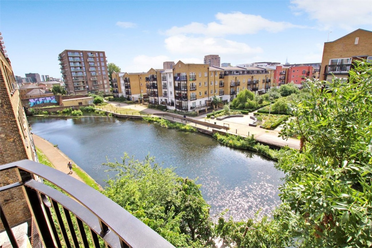 Images for Copperfield Road, Mile End EAID:6a0eb5e1f7ec2ab39e5f31507930d009 BID:1