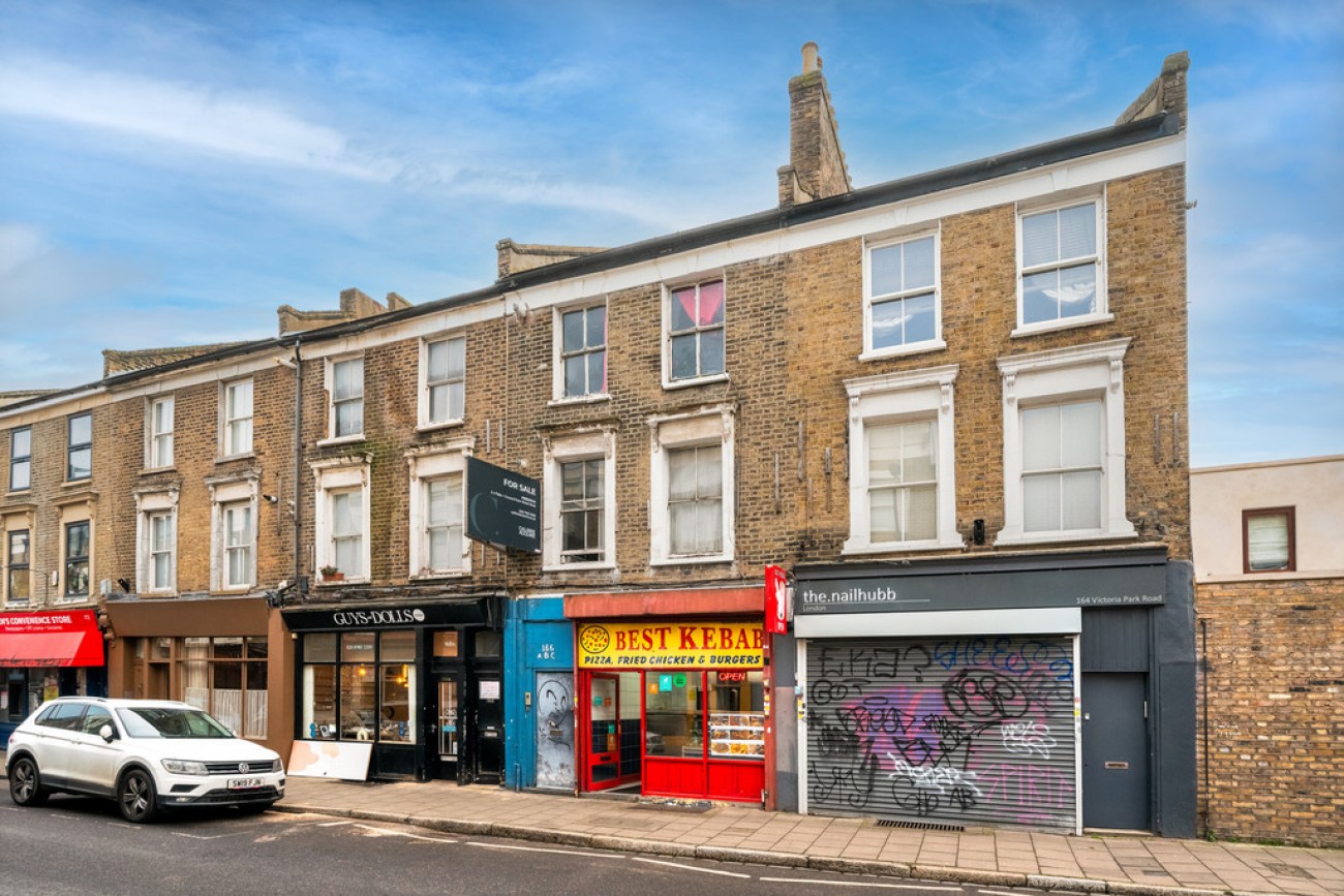 Images for Victoria Park Road, London EAID:6a0eb5e1f7ec2ab39e5f31507930d009 BID:2